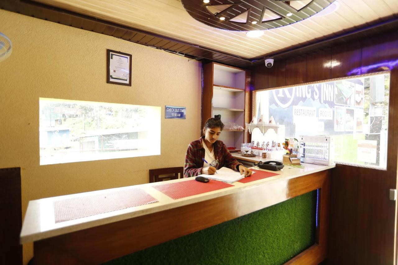 Hotel Kings Inn ムスーリー エクステリア 写真